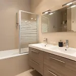 Luxurious In The Heart Of 3bdr Apartmán